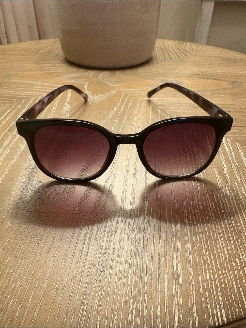 LOFT Women’s Sunglasses Black